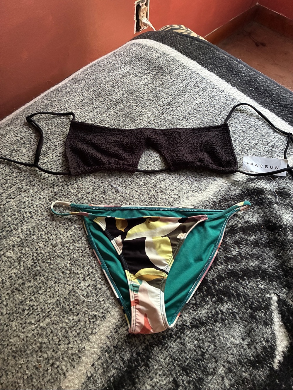 Multicoloured bikini set, size s/m.